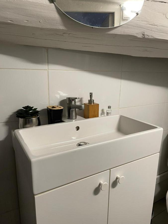 Appartement Abyad - A 300 M Des Arenes à Nîmes Extérieur photo
